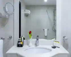 Season Star Hotel thumbnail